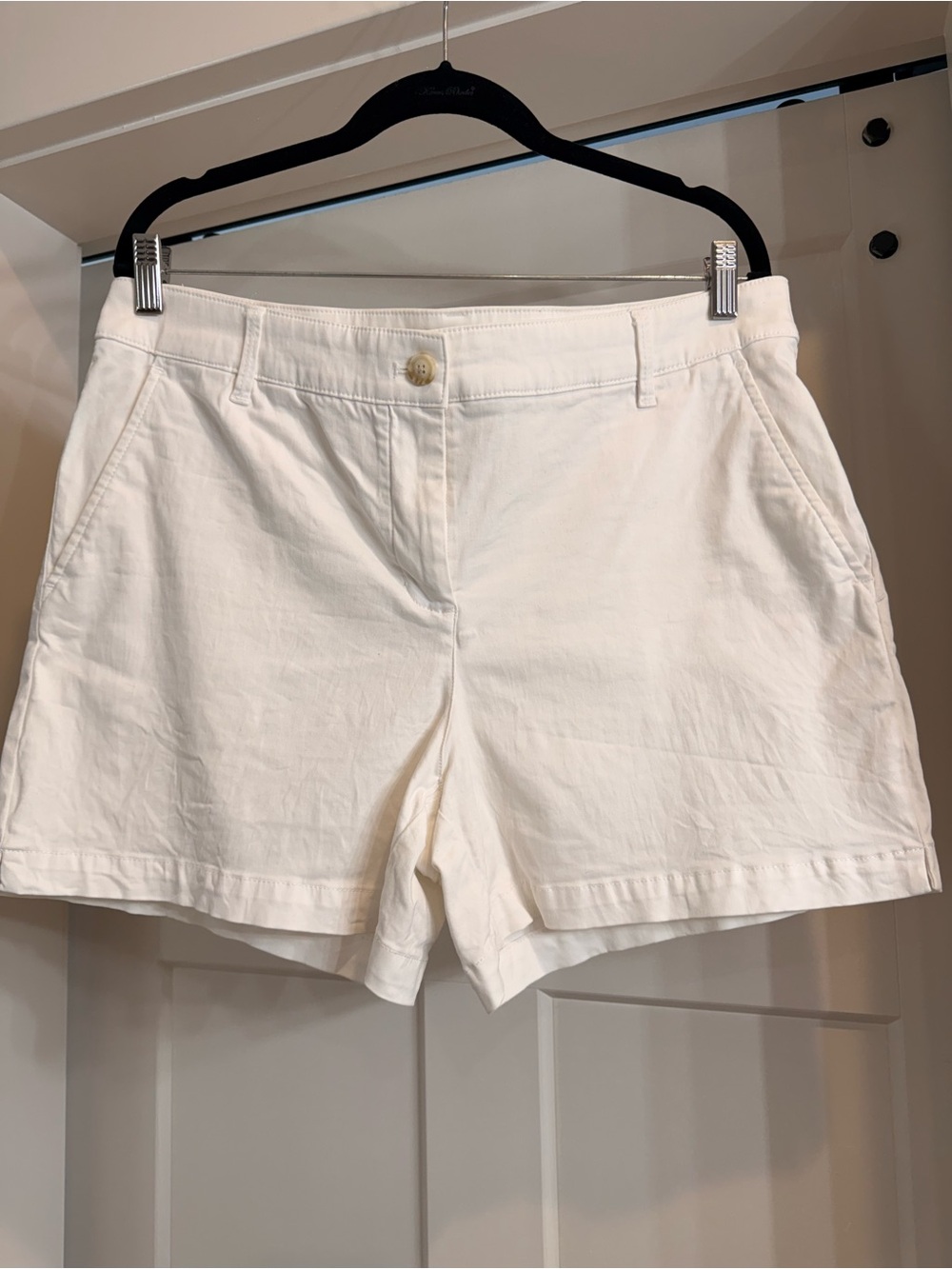 Tommy Bahama boracay chino 5 inch shorts